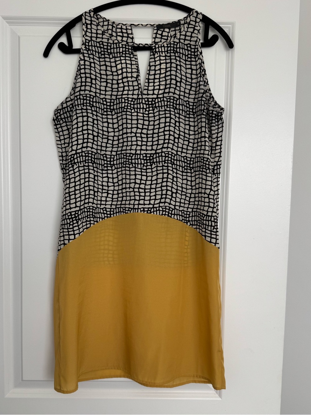 THML shift dress yellow/black/ivory med knee length